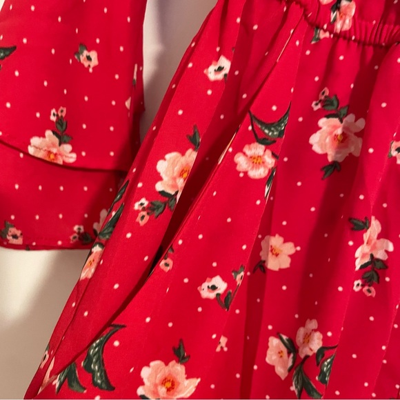 H&M Vibrant Red Floral Romper - Picture 3 of 6